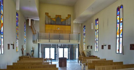 Kirche St. Elisabeth, Blick auf die Orgel
