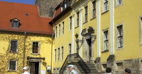 Im Hof des Schlosses Ballenstedt