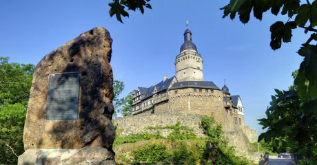 Die Burg Falkenstein von Außen