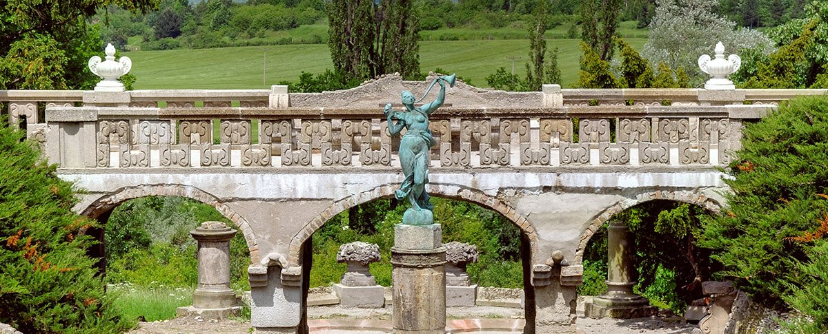 Im Park der Roseburg